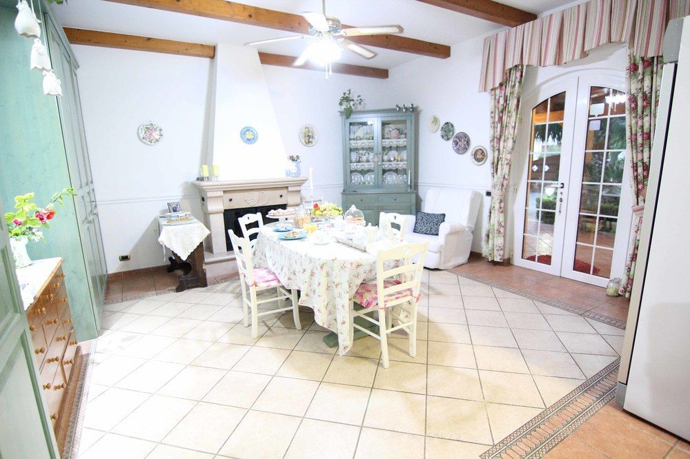 Il Giardino Delle Jacaranda Bed and Breakfast Talsano Εξωτερικό φωτογραφία
